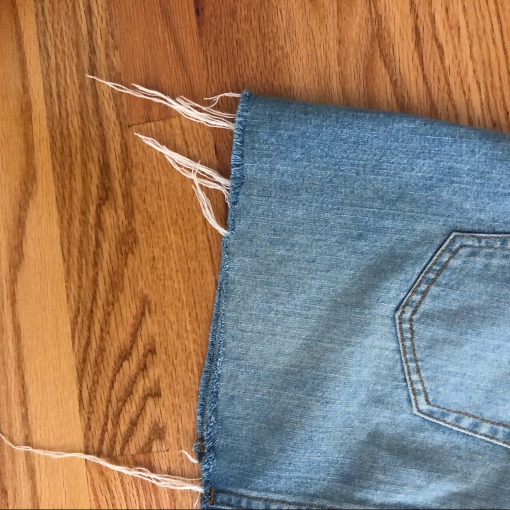 🌸Urban Outfitters Denim Skirt - Picture 8 of 11